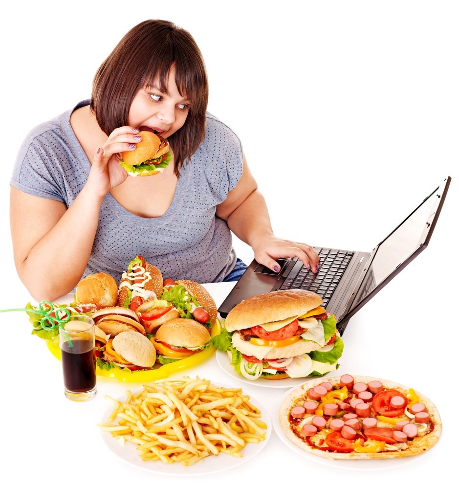 Giảm mỡ bụng hiệu quả nhờ vào việc hạn chế các thực phẩm gây béo