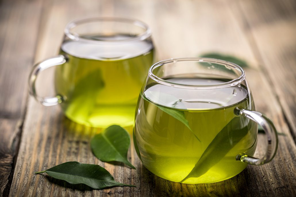 Uống trà xanh mỗi ngày để giảm mỡ bụng cũng là ý kiến không tồi