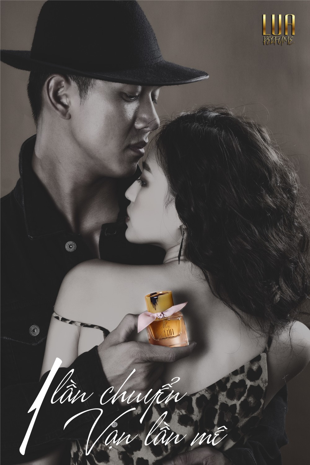 xạ hương nhiệt đới 