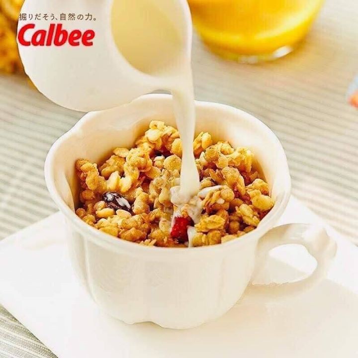 Ngũ cốc sấy khô Calbee Nhật Bản 800g