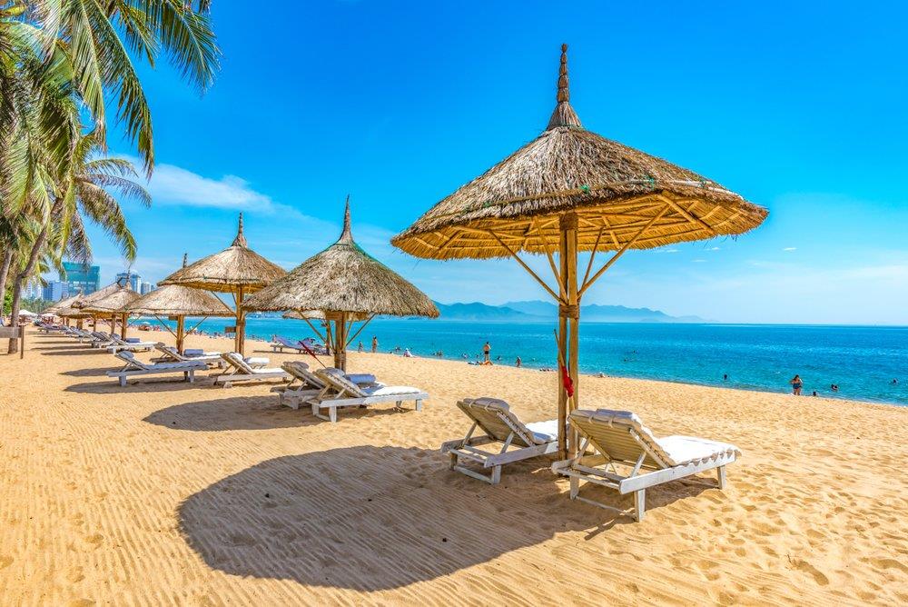 Bỏ túi cẩm nang du lịch: Những vật dụng cần thiết khi đi biển trong mùa hè 2022