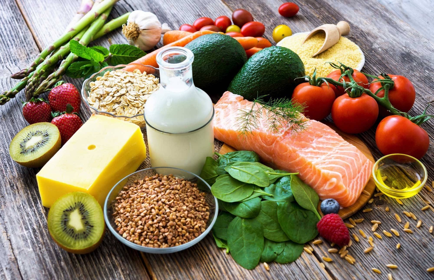Tổng hợp cách kích thích tóc mọc nhanh và dày dễ thực hiện