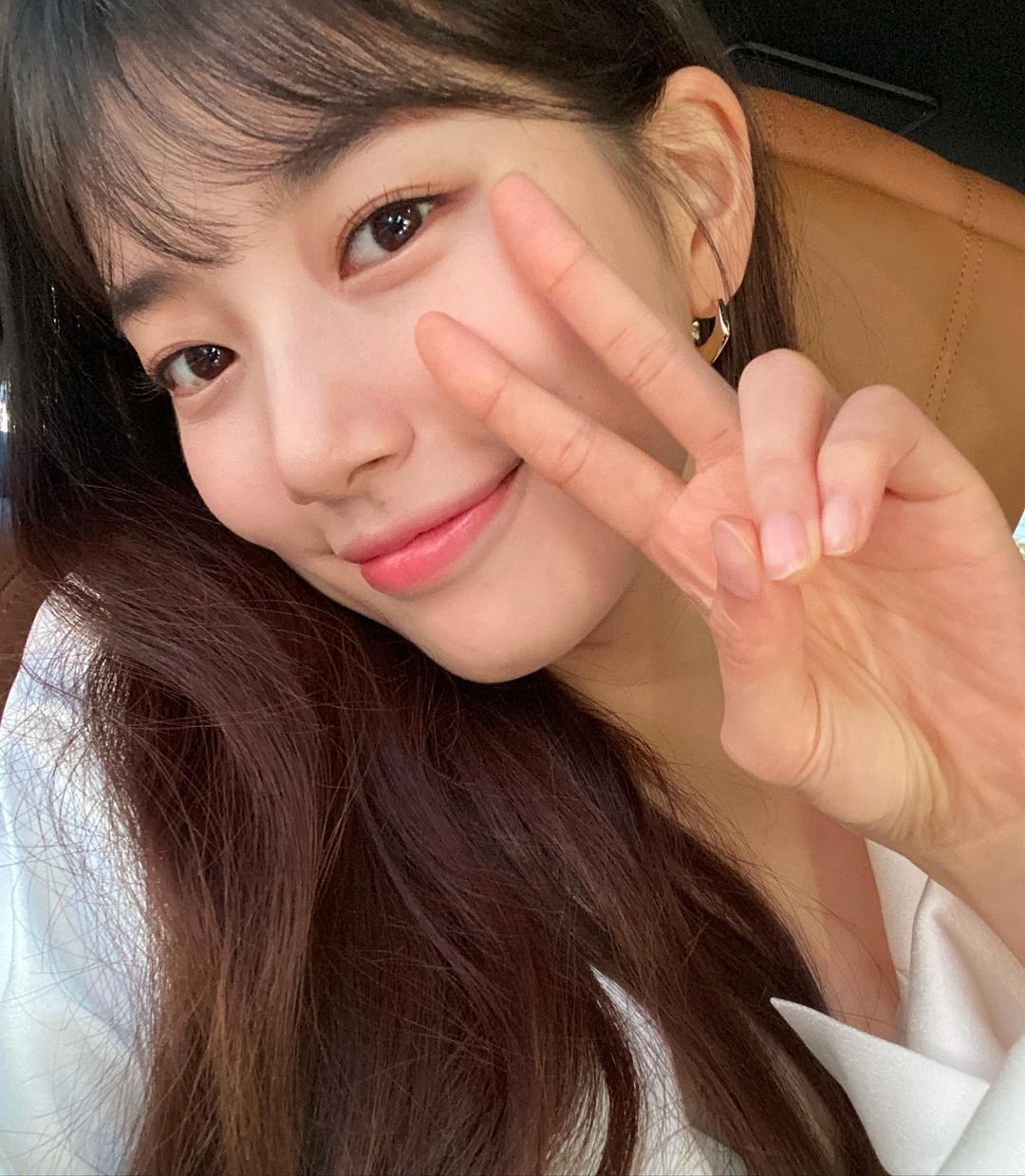 Bí kíp dưỡng da 10 phút mỗi ngày của 'Tình đầu quốc dân' Bae Suzy