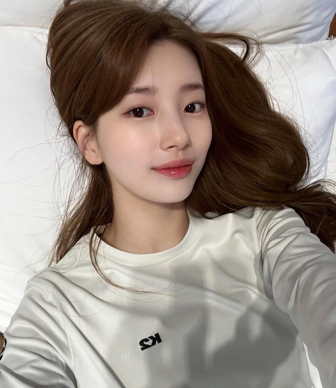 Bí kíp dưỡng da 10 phút mỗi ngày của 'Tình đầu quốc dân' Bae Suzy