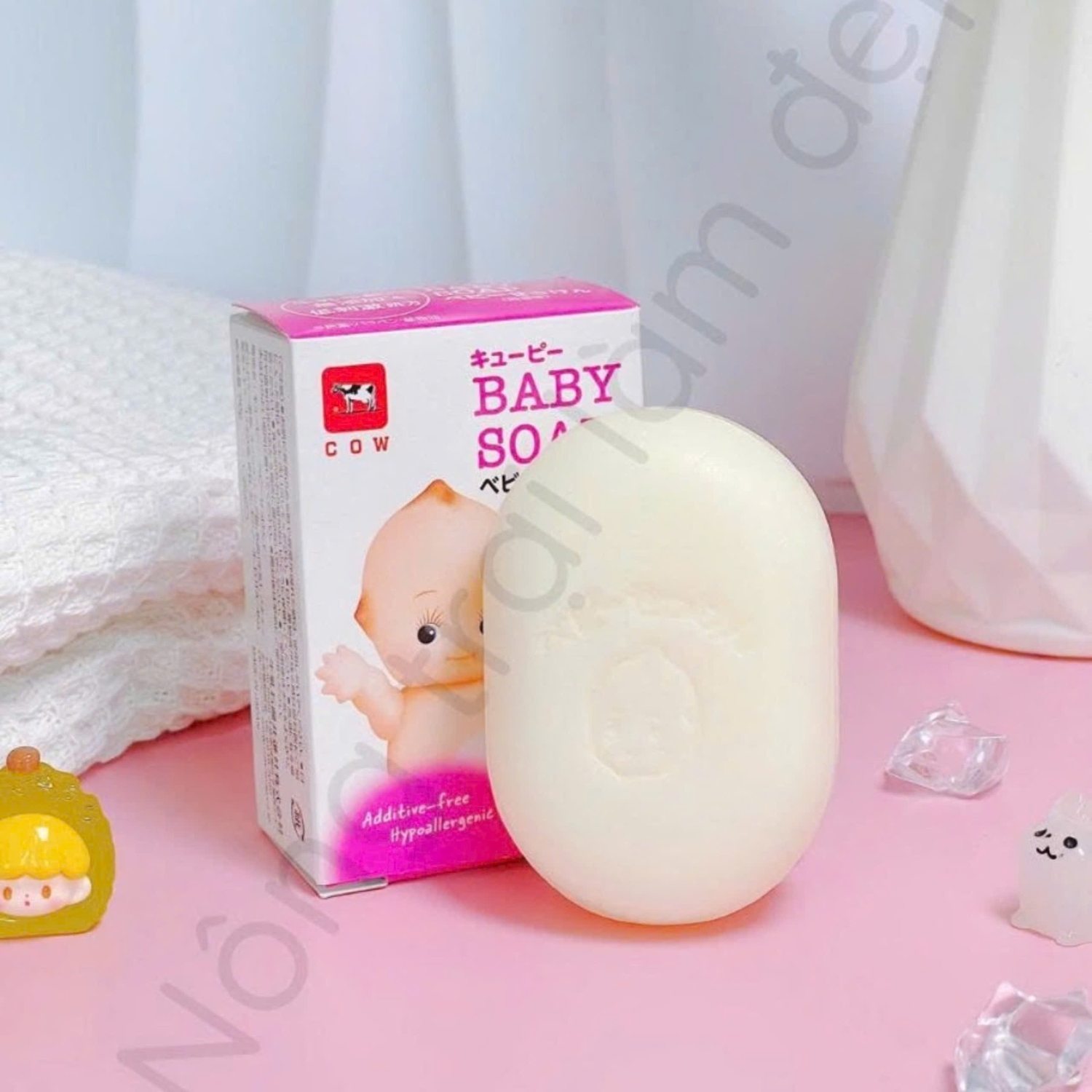 Xà Phòng Tắm Cho Bé Cow Baby Soap 90g
